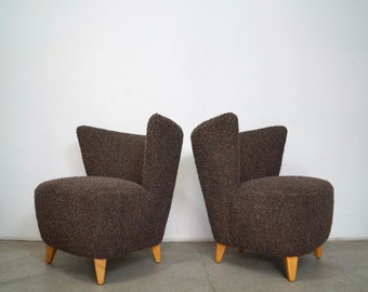 Pair Of 1940’s Art Deco Mid-Century Wingback Lounge Chairs