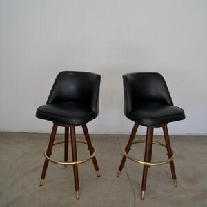 Pair of Mid-century Modern 1960's Bar Stools image 2