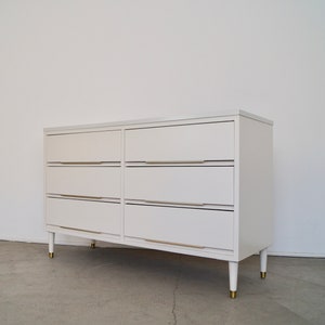 Gorgeous 1950's Mid-century Modern Hollywood Regency Dresser in White image 2