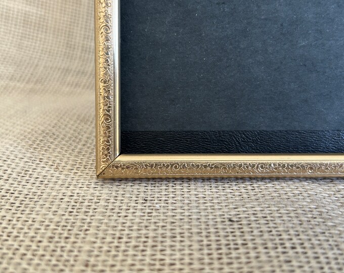 Vintage 5x7 Gold Metal Frame5 X 7 Gold Tabletop Picture Framebrassy Gold Frame5 X 7 Portrait