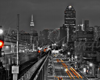 7 Train Subway From Sunnyside Queens - New York Skyline From Queens ...