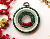 Festive Wreath Embroidery // Tulle // Christmas // Hoop Art // Wedding // 3 Inch
