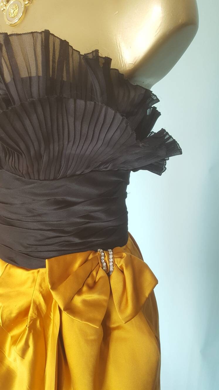 Image of Beautiful S Honeyed Amber Satin Tulip Skirt Strapless Dress With Organza Ruffled