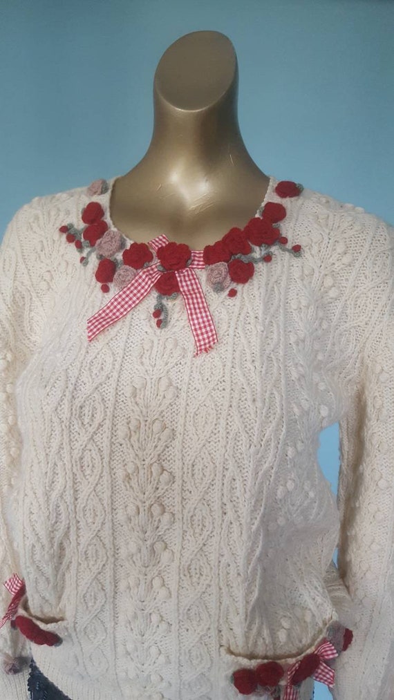 Stunning cable knit aran and embroidered flower ju