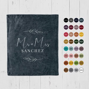 Custom Mr and Mrs Blanket gift for wife, Personalized Anniversary Couple throw Blanket with last name, wedding, Anniversary, bridal shower