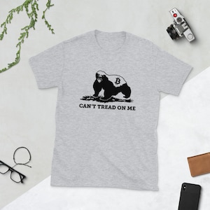 Kan inte trampa på mig - Bitcoin Honeybadger kortärmad unisex-t-shirt
