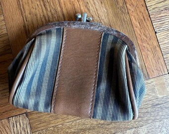 Vintage DC Design Collection Kiss-Lock Coin Purse | Two-Toned Brown Striped Canvas & Leather Pouch | Retro 90s Minimalist Accessory