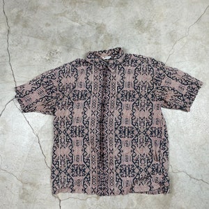 Vintage All Over Print Button Up - Taglia XL - XXL - Rosso - Grigio - Nero - Camicia hawaiana - Camicia da uomo - Camicia di cotone