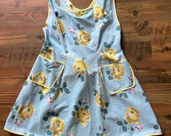 Vintage Floral Apron Dress - Size XS/SMALL Handmade Lightweight House Dress