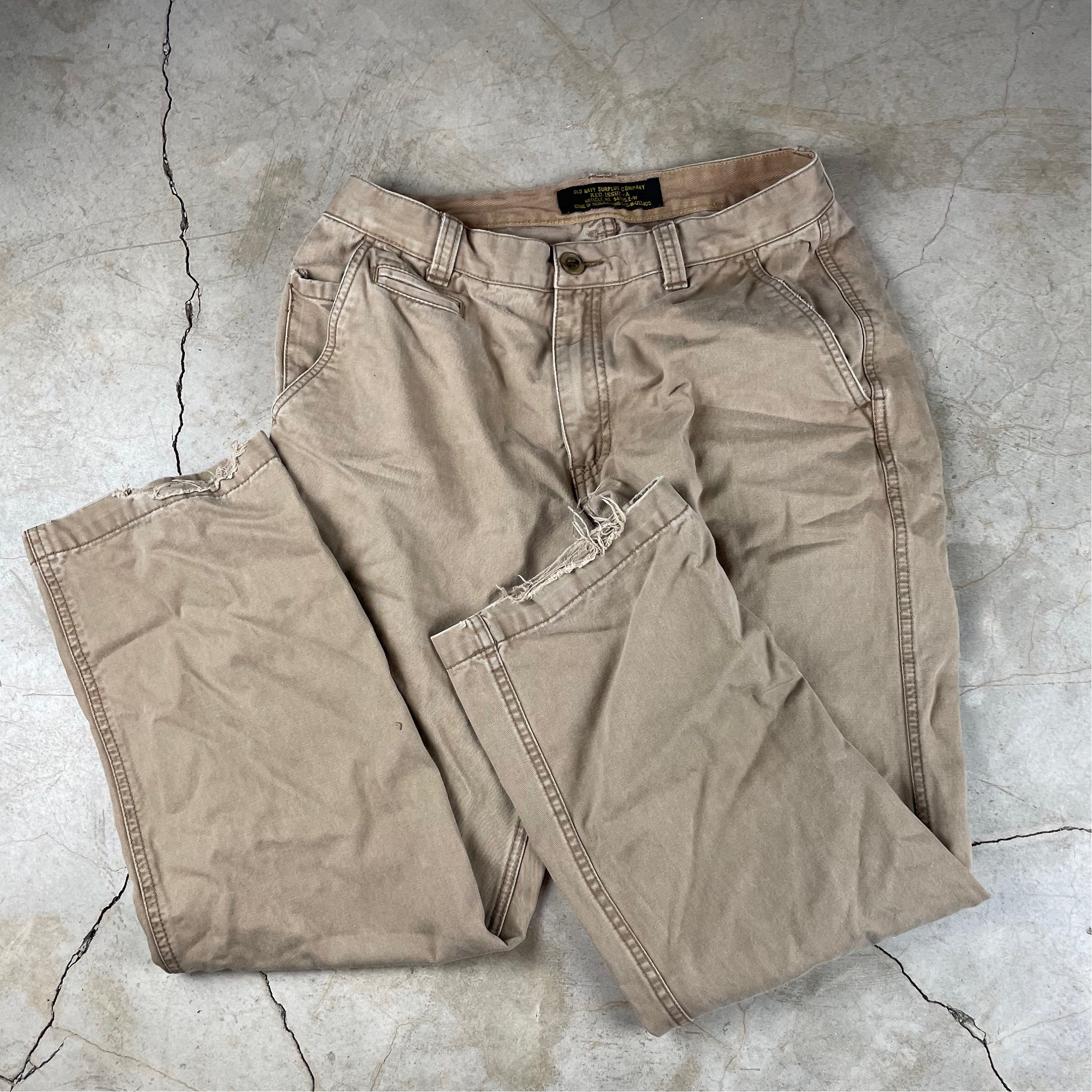 In Review The Old Navy Slim BuiltIn Flex Dry Quick Ultimate Khakis