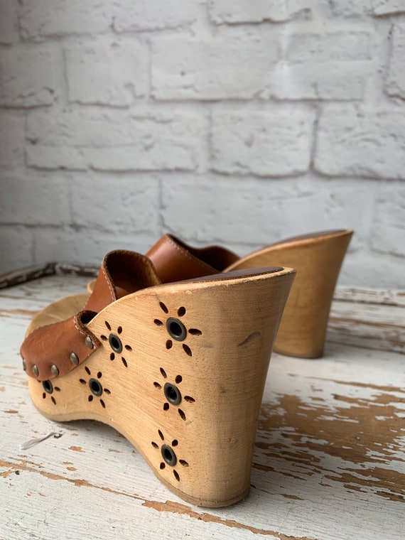 Vintage Wooden Rivet Wedge Sandals-Leather Paris … - image 5