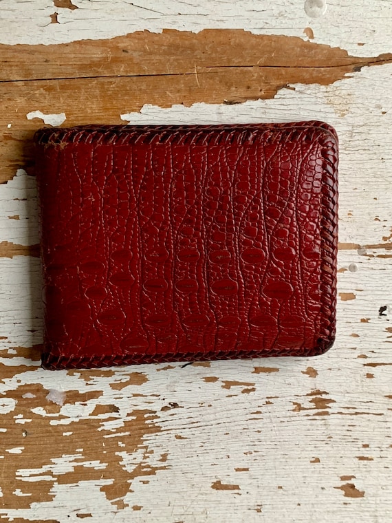 Red Leather Wallet - Vintage Bi Fold Wallet- Unis… - image 1