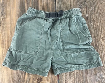 Vintage Children’s Unisex Army Green Shorts - Size 6/8 - Belt - Tactical-