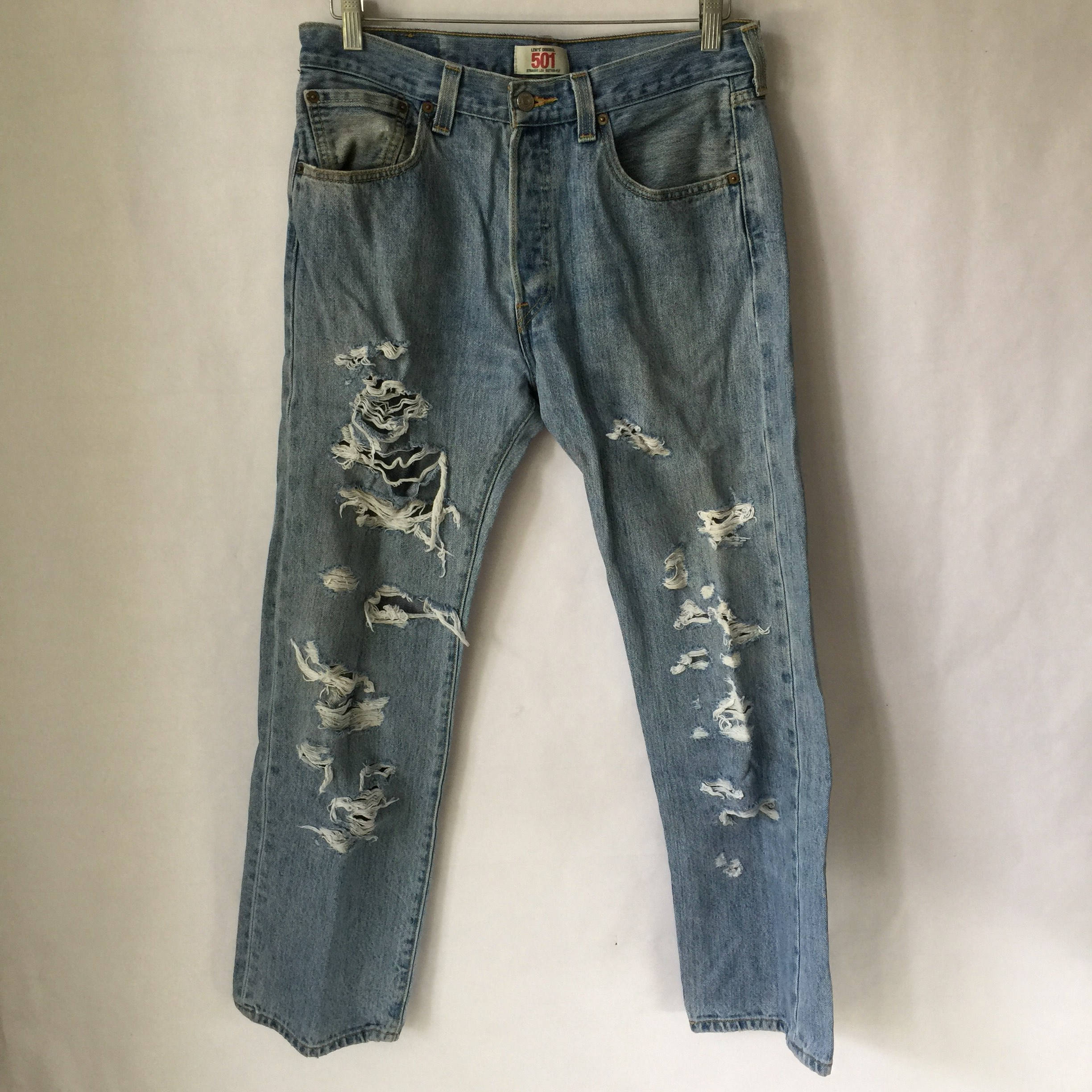 size 33 in levis