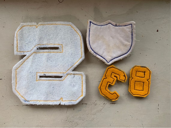 Vintage Varsity Letterman Patches and Pins- Sacra… - image 4