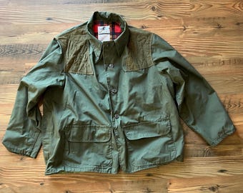 Vintage Hunting Jacket - Medium  - Duxbak - Montana Cloth - Olive Green and Brown Coat - Military - 1960’s - Camping Wear - Army -