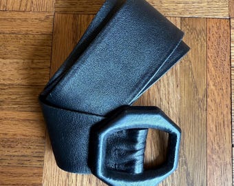 Vintage Axiom Wide Black Leather Waist Belt | Hexagonal Leather Buckle | Medium | Large