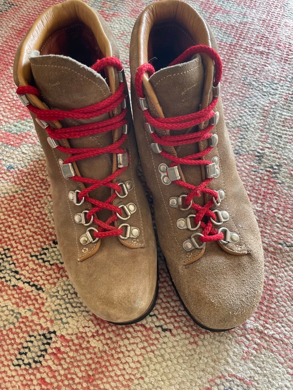 Italian Crafted PIVETTA for DMC Brown Leather Unisex Hiking  display picture 2