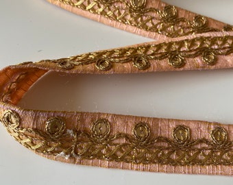 Embroidered Lace Trim, Indian Border, Trim Ribbon, Thread embroidery, Indian sari lace, lace by the yard, 2.1 cm wide lace, designer trim