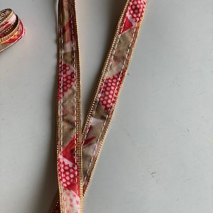 Cinta de adorno floral roja y dorada con borde de gota dorado, cinta de adorno de encaje de borde estrecho cortada a medida, 1,5 cm de ancho