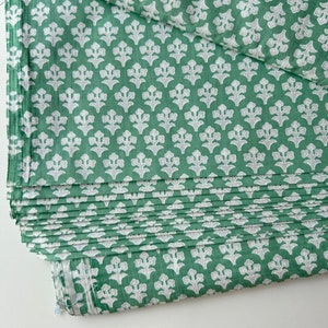 Handblock Gedruckt Baumwolle, Pastell Grün und Weiß Buti Print, Stoff Meterware, nähen und quilten, home fashion Stoff,