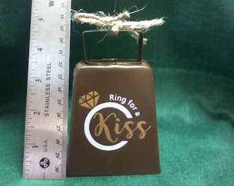 Cowbell Brown, Campane nuziali, Campane bacianti, Bomboniere, Anello per un bacio, Campanaccio