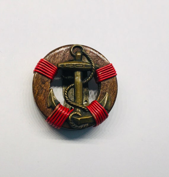 Wooden dress clip 1940s/50s - lifebuoy & anchor de