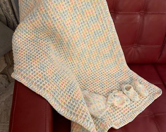 Handmade Crochet Blanket - GENDER NEUTRAL - Baby shower, baby birthday gift, kids gifts, crib blanket, baby blanket