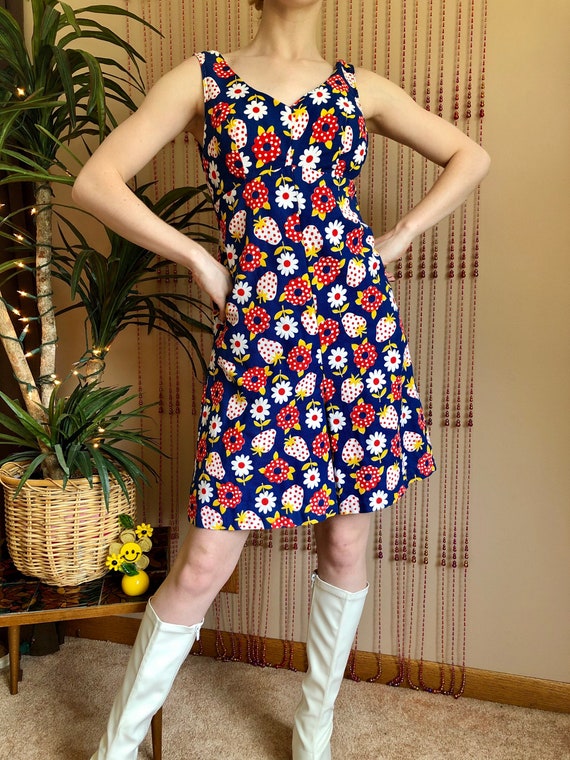 1960s Floral & Strawberry Print Romper With Pocket
