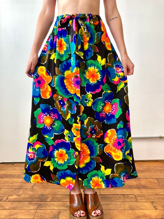 1970s Neon Floral Button Up Maxi Skirt - image 2