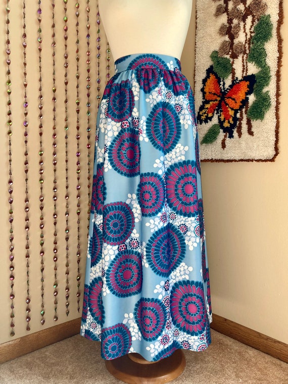 1970s Funky Circular Floral Maxi Skirt, Waist 26in - image 2