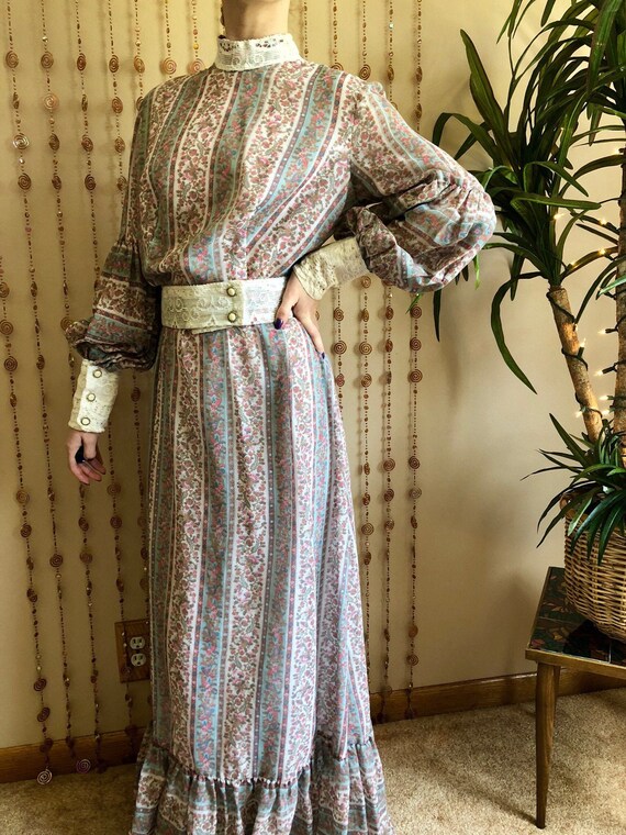 1970s Edwardian Inspired Floral & Lace Dress
