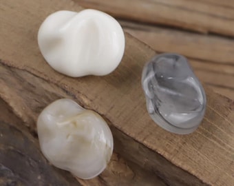 DDP | Vintage Irregular Resin Shank Buttons,3 Colors 2 Sizes,Coat Jacket Sewing Notions for Junk Journals,DIY Fashion,Cardigans,Blazers