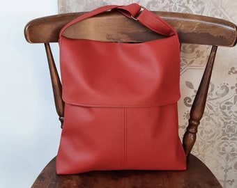 Red Robin PU leather handbag with adjustable strap for shoulder or crossbody. Vegan  messenger cross body  bag satchel