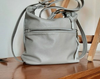 Convertible Backpack Shoulder hobo handbag in Genuine Leather in light Taupe