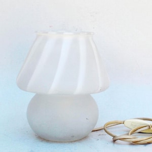 white frosted glass Mushroom Lamp table lamp handmade glass vintage pop memphis 1990s retro lamp night lamp Desktop light mushroom lamp