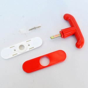 red window handle vintage knobs plastic houseware italian design handles for doors 90s design 80s retro style holds knobs memphis decor
