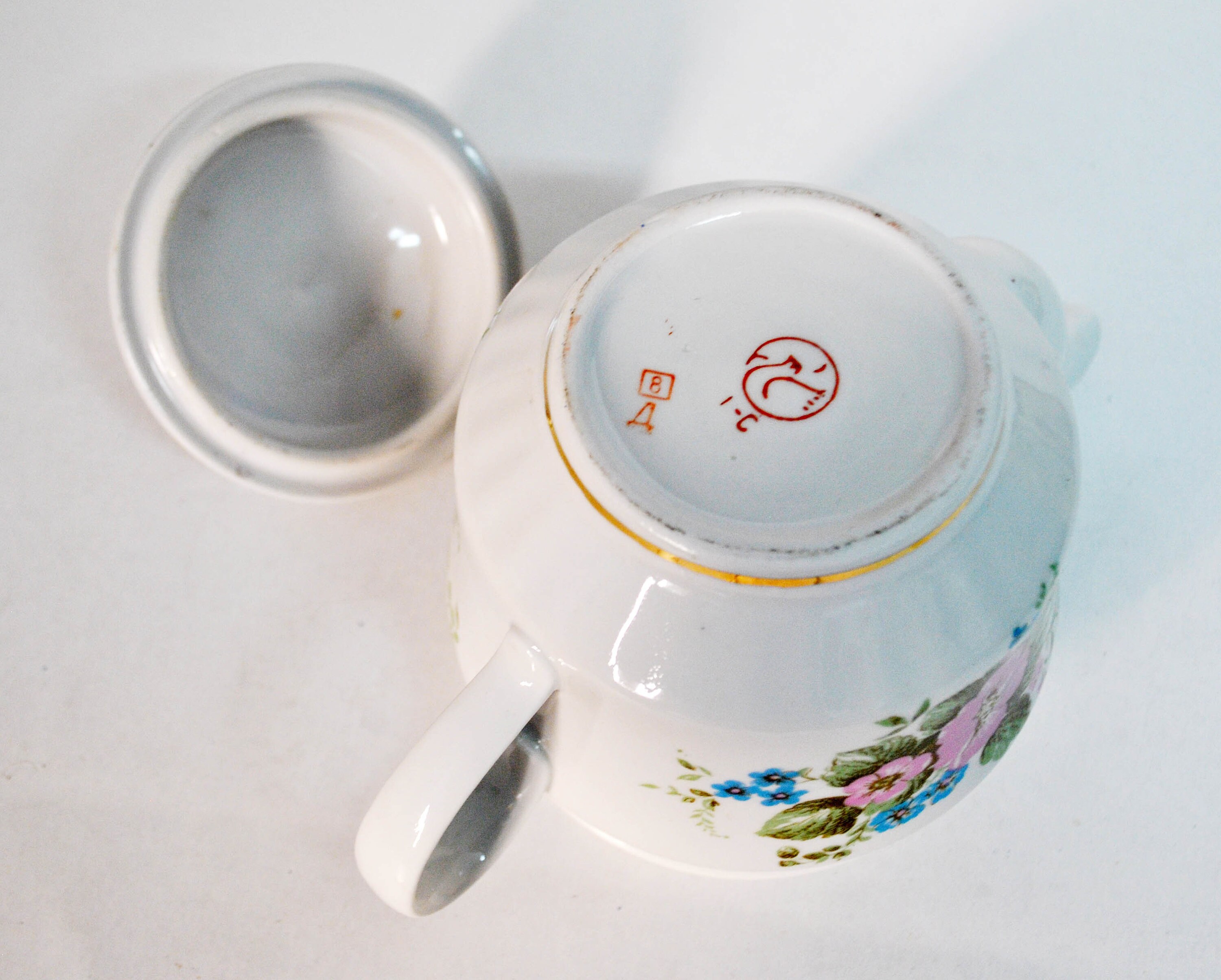 White Vintage Teapot Retro Porcelain Soviet Russian Ceramic Tea Pot