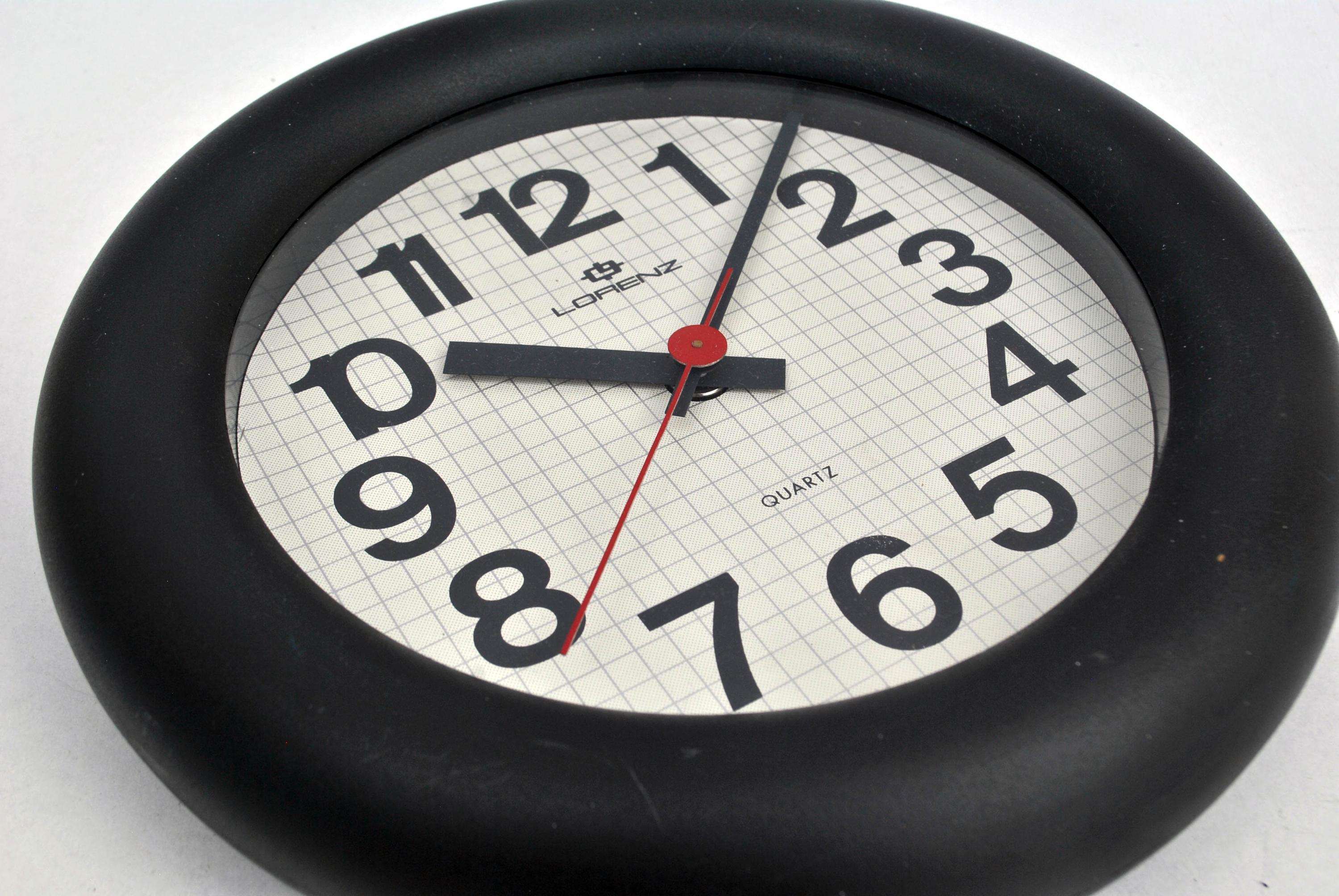 Vintage Lorenz Wall Clock: Gray & Black, 90s Home Decor - Etsy