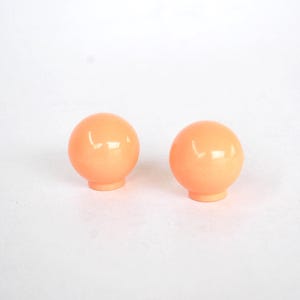 Perilla de plástico rosa salmón: decoración del hogar con diseño de Memphis de los años 80 (juego de 2)