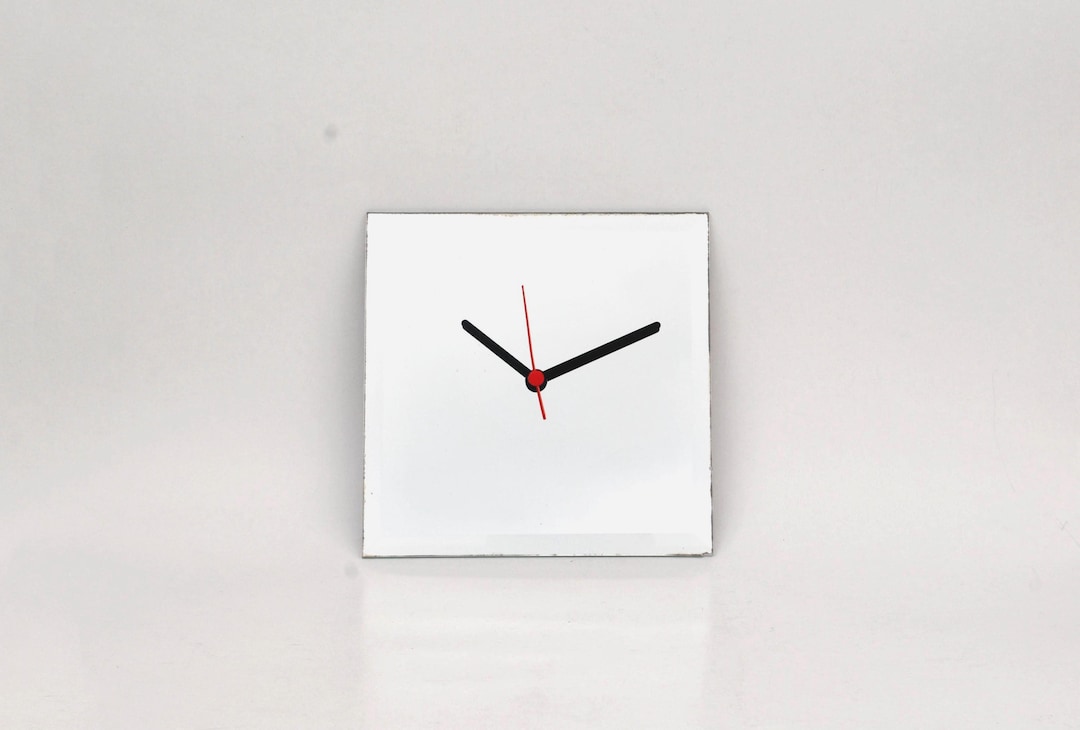 Mirrored Square Wall Clock – Minimalist Bauhaus Style, 8.6 Inch - Etsy