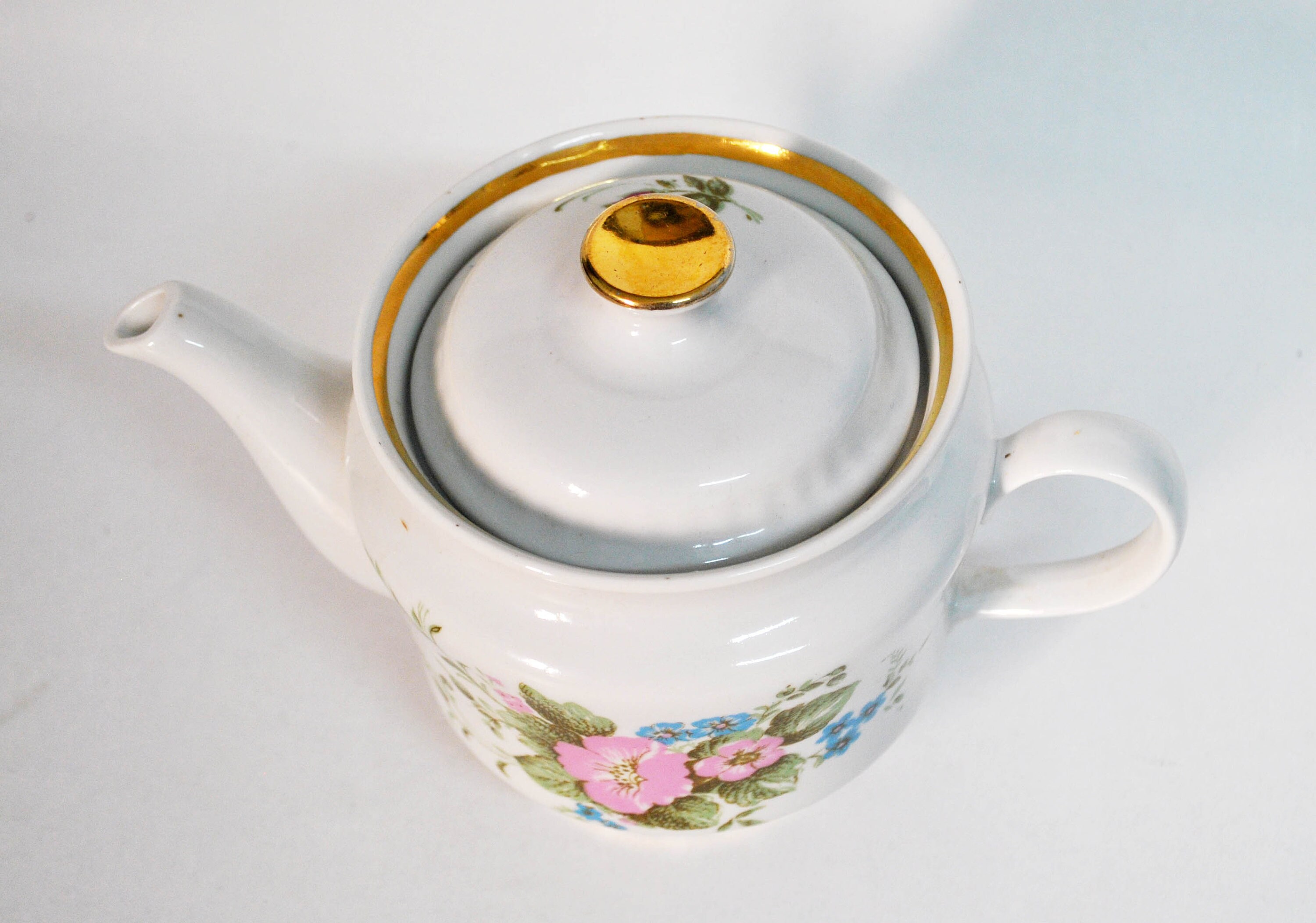 White Vintage Teapot Retro Porcelain Soviet Russian Ceramic Tea Pot
