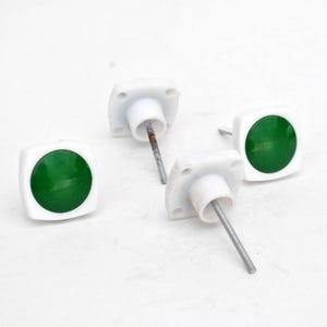 Vintage 1980s Knob for Drawer Cupboard art deco green Plastic Memphis Design Home Decor door handle knobs 90s space age retro holds knobs