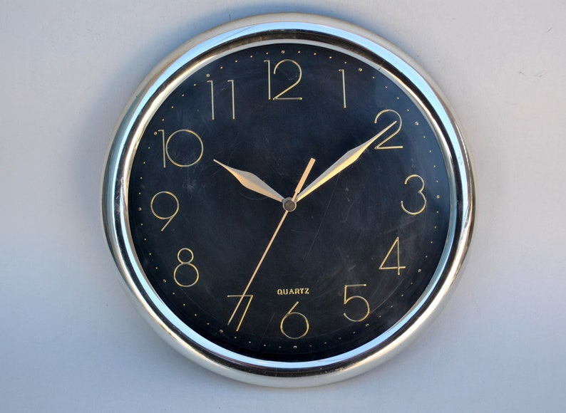 90s Minimalist Wall Clock: Black & Gold, 10 Inch - Etsy