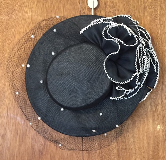 Vintage Sonni Of San Francisco Black Veiled Hat w/