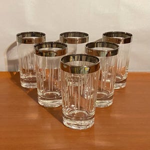 Midcentury Modern Dorothy Thorpe Platinum Barware, Silver Rim Etched Glasses, Set of 6, 4.5” Tall