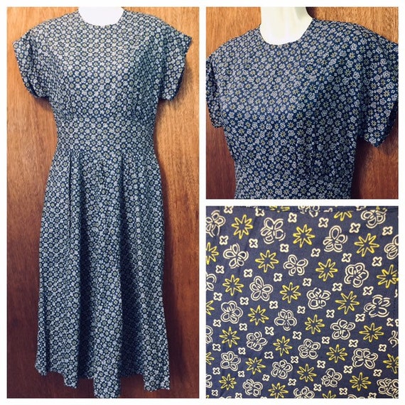 Vintage 40s Novelty Flowers and Stars Cotton Dress