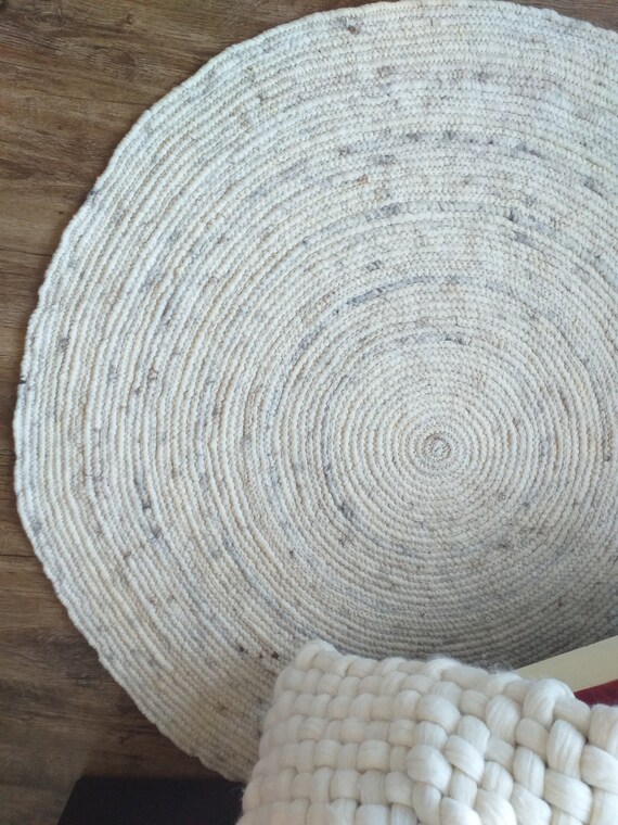 Round Area Rug White Natural Wool Handmade Carpet Round Area Rug White Natural Wool, White Round Area Rug