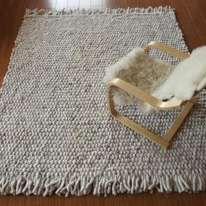 Rich Textured Wool Rug Soft Handmade Area Rug Custom Size Options Scandinavian Living Room and Bedroom Decor Minimalist Hygge zdjęcie 3