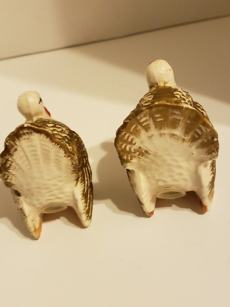 Vintage 1930s Turkey china salt and pepper shakers Thanksgiving